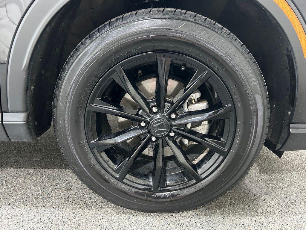 used 2024 Honda CR-V car, priced at $32,252
