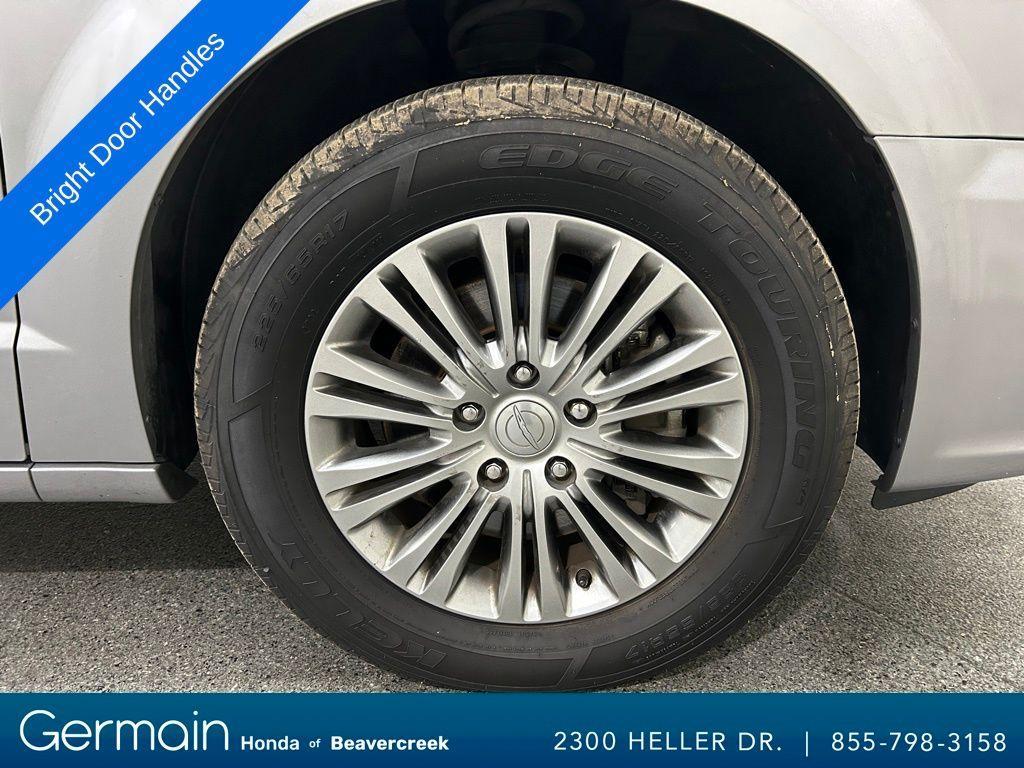 used 2014 Chrysler Town & Country car, priced at $7,943
