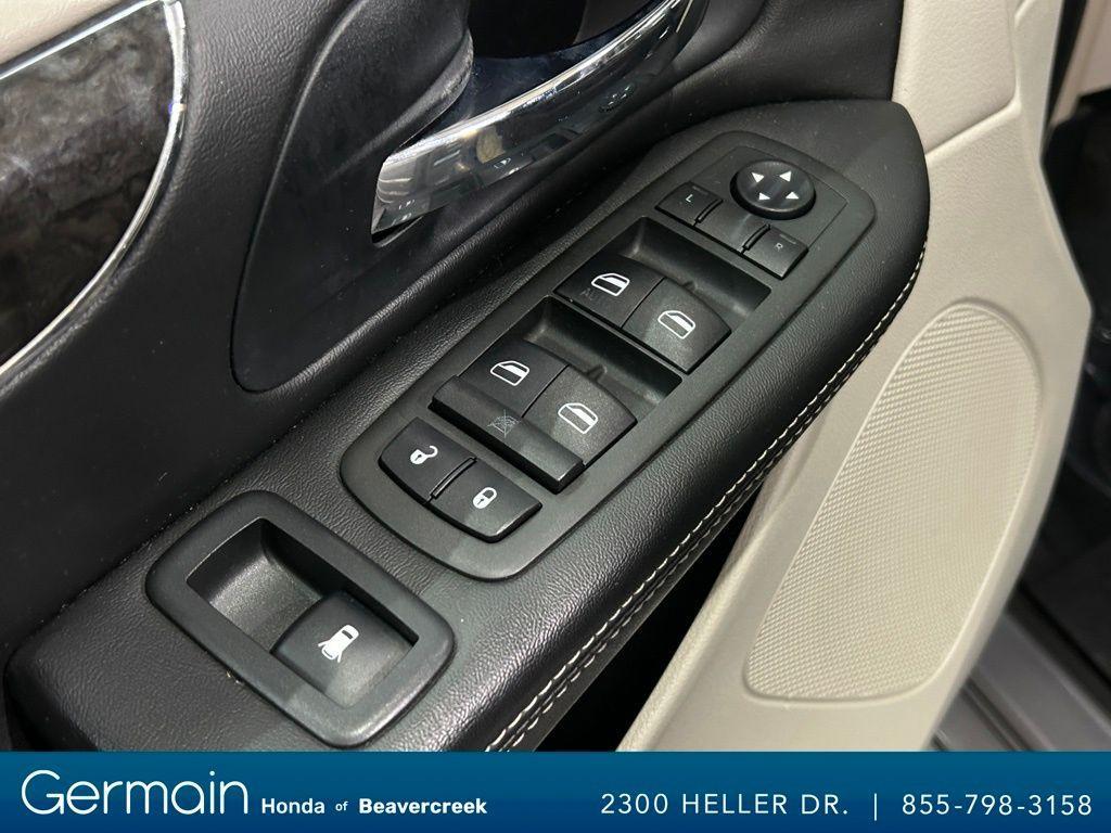 used 2014 Chrysler Town & Country car, priced at $7,943