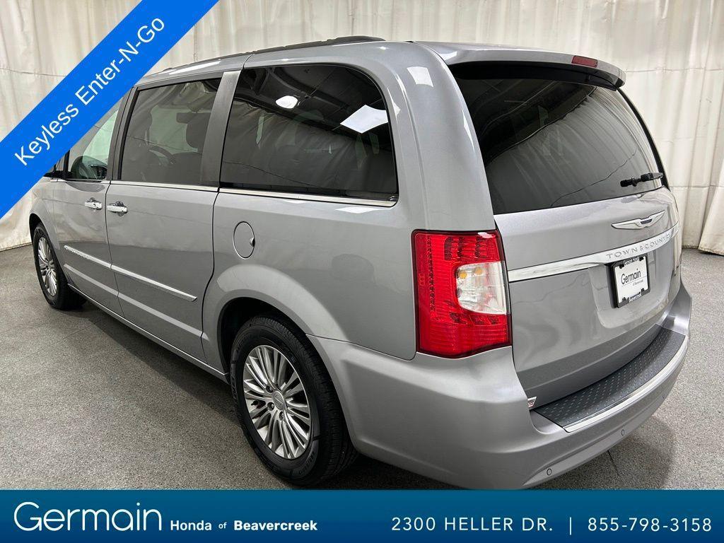 used 2014 Chrysler Town & Country car, priced at $7,943