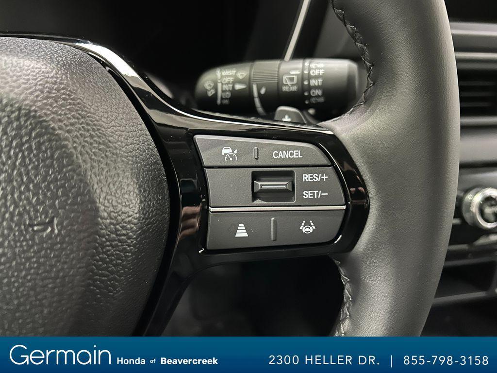 new 2025 Honda Pilot car, priced at $48,158