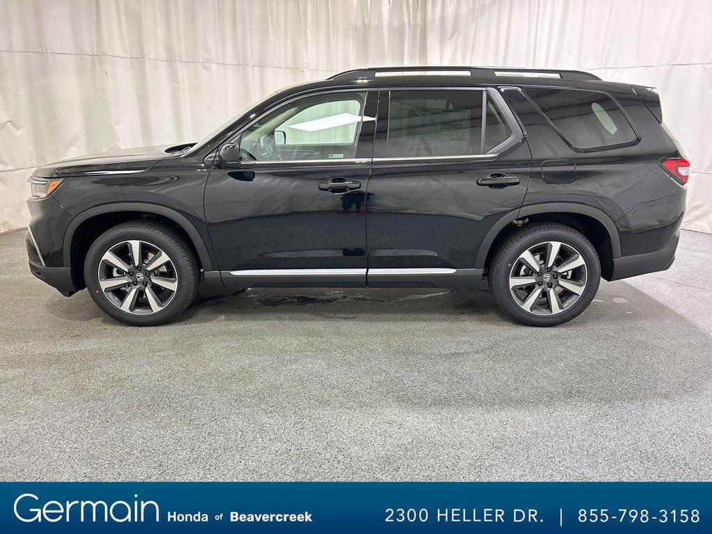 new 2025 Honda Pilot car, priced at $48,323