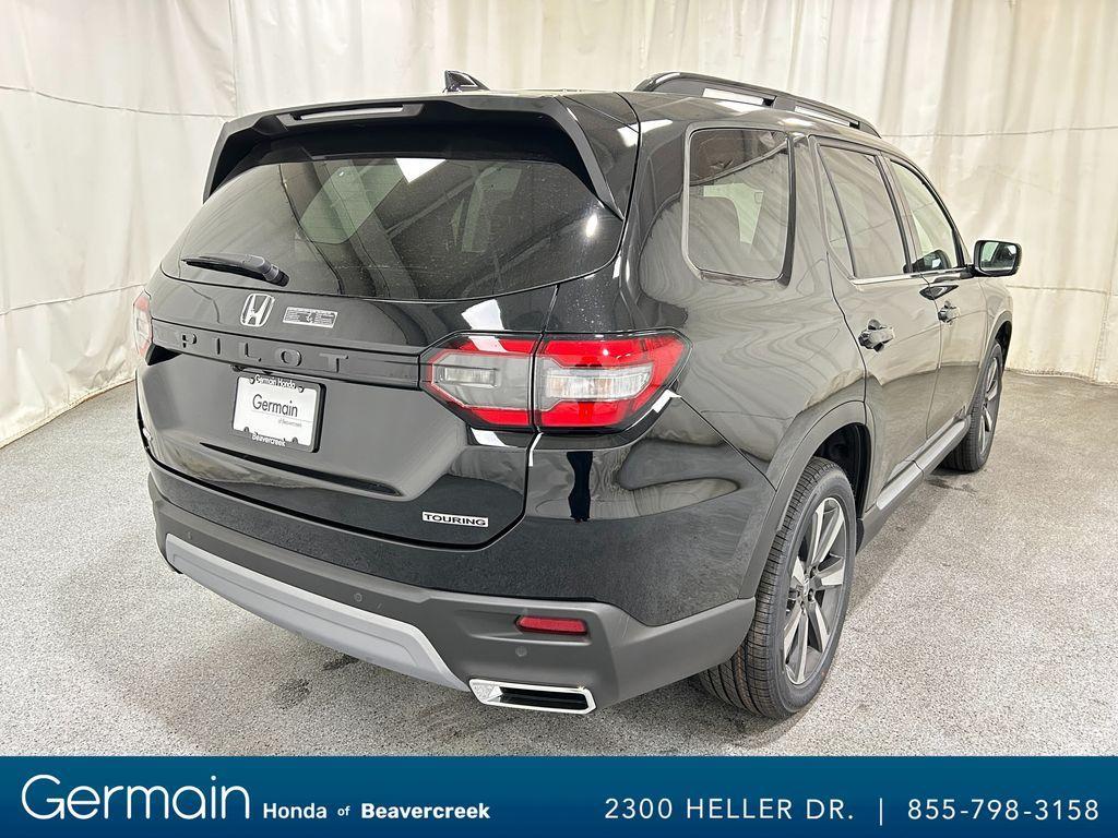 new 2025 Honda Pilot car, priced at $48,323