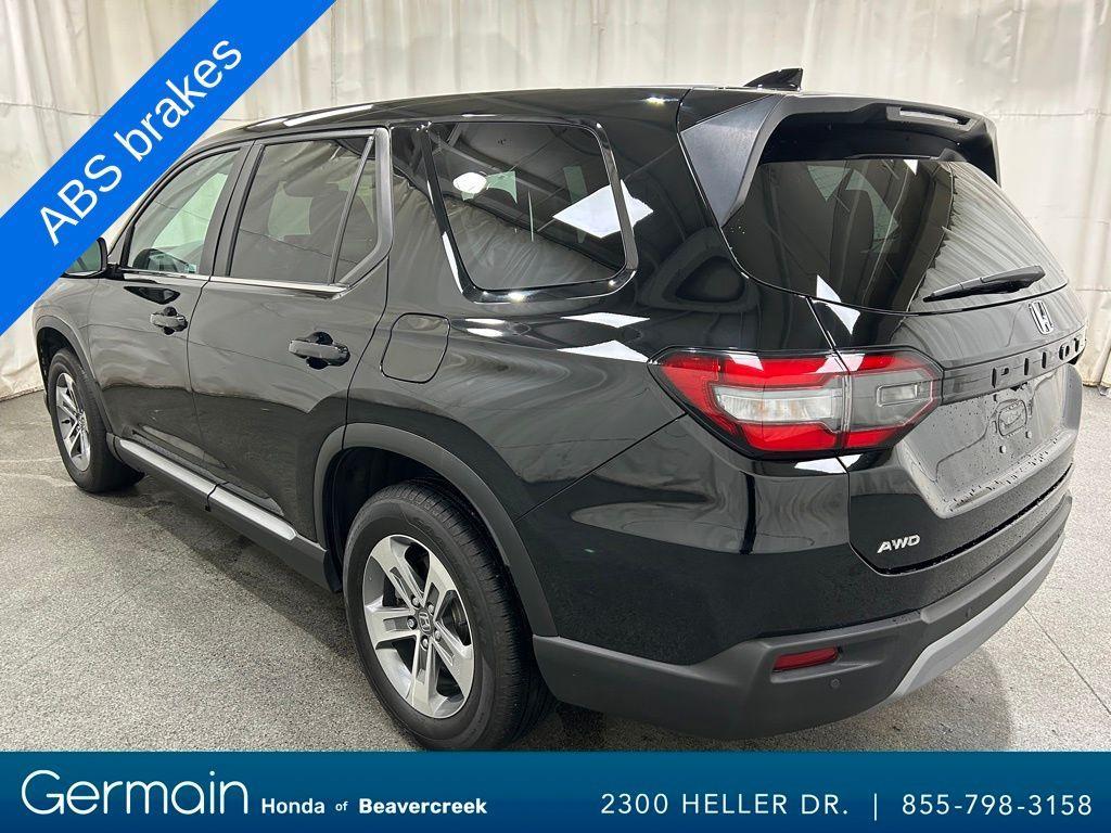 used 2023 Honda Pilot car, priced at $38,722