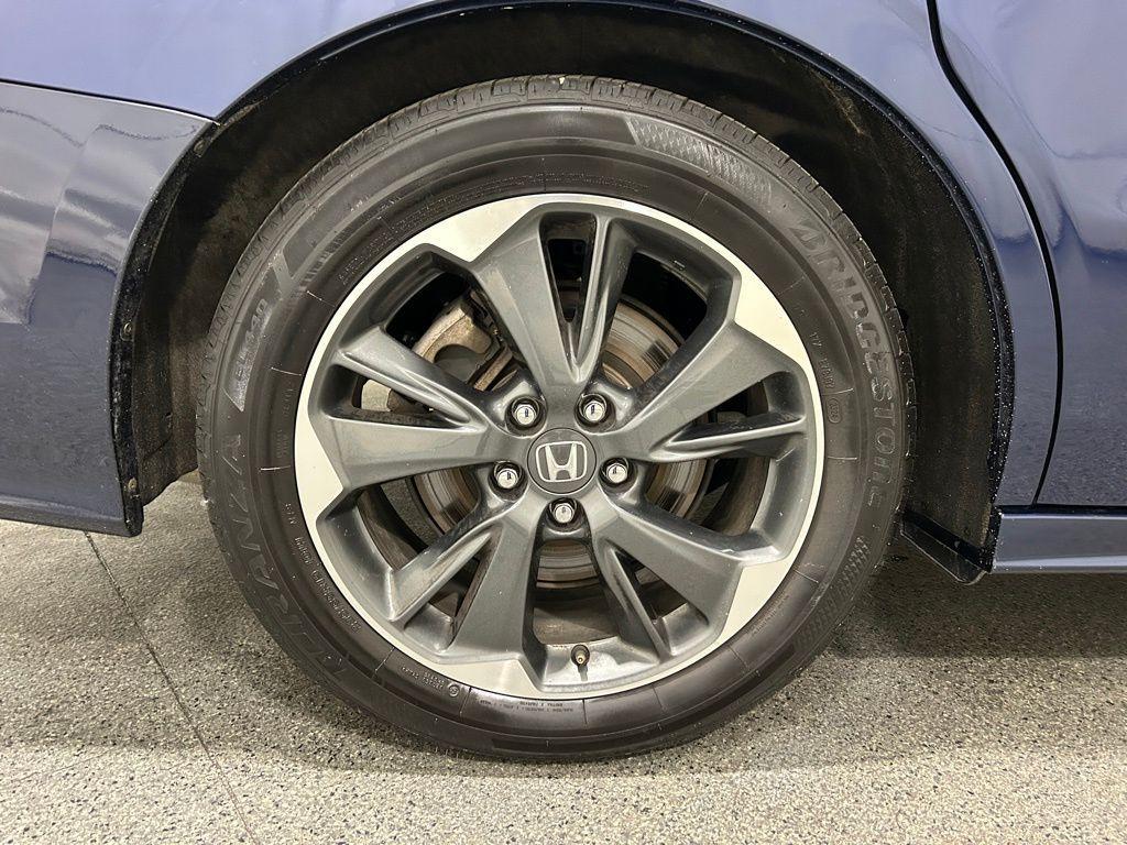 used 2023 Honda Odyssey car, priced at $43,895