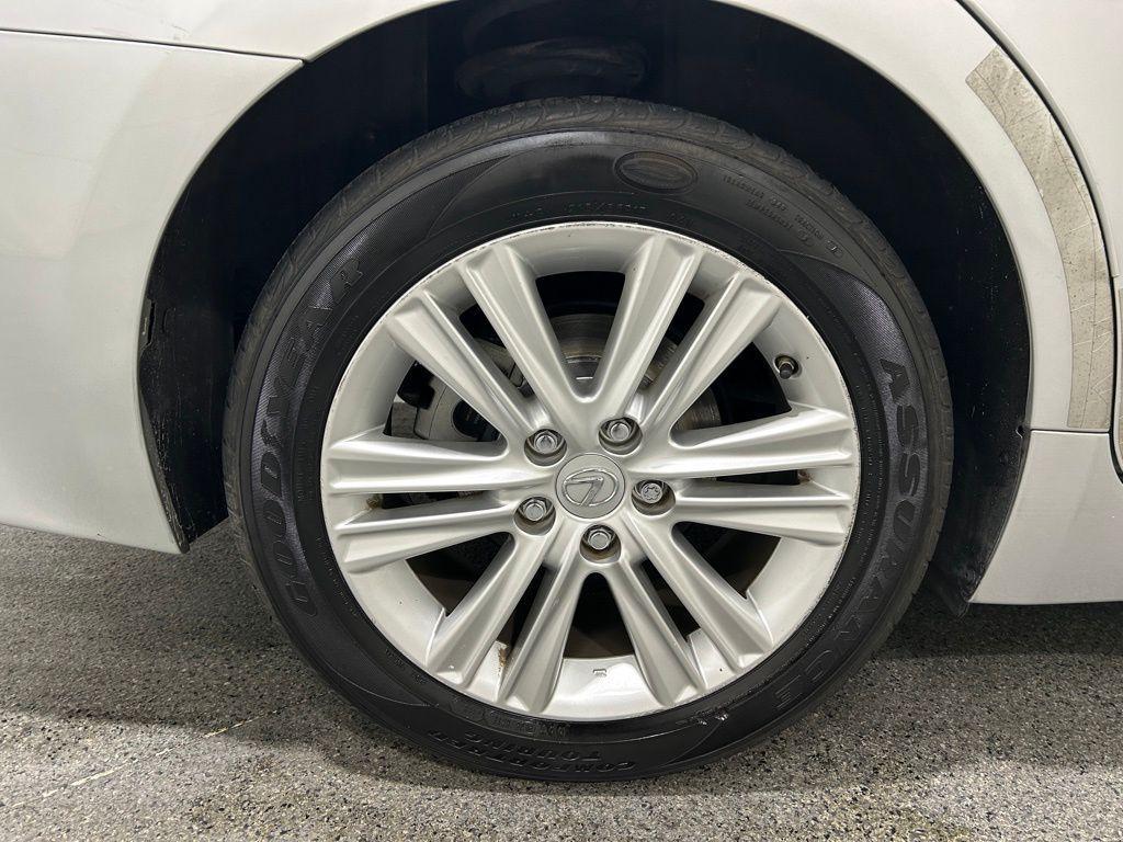 used 2014 Lexus ES 350 car, priced at $17,700