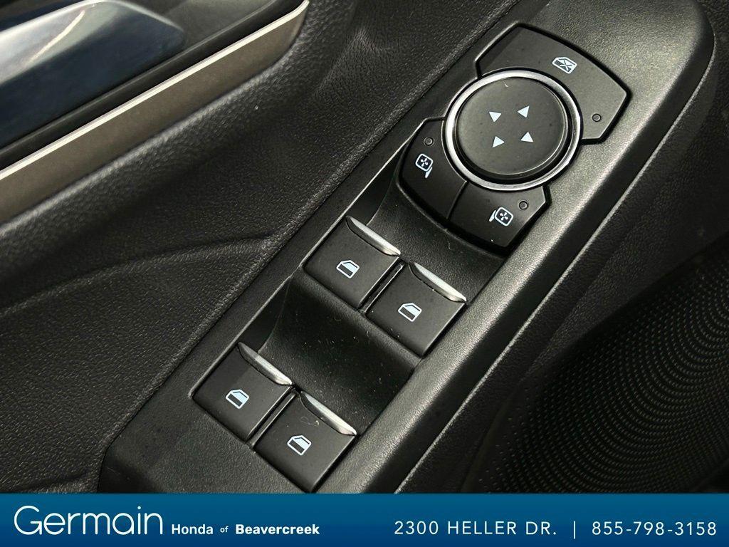 used 2022 Ford Escape car, priced at $25,717