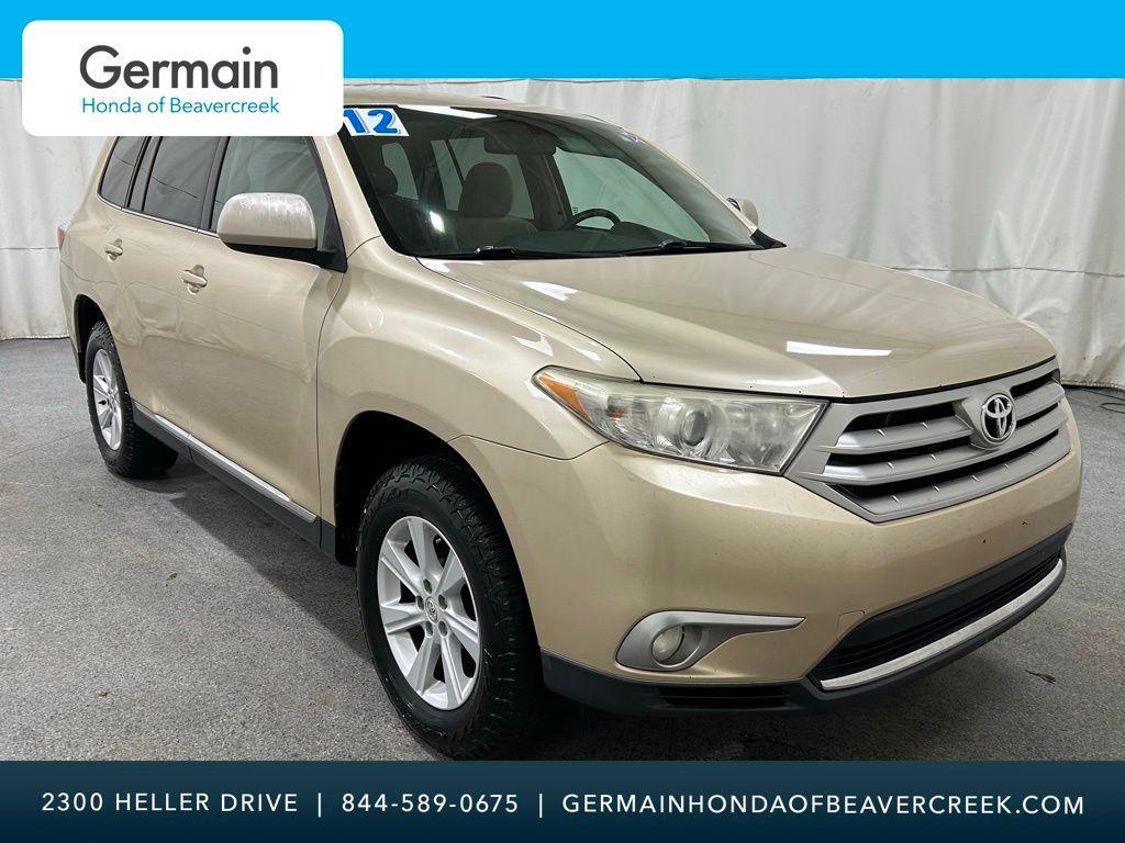 used 2012 Toyota Highlander car, priced at $12,996