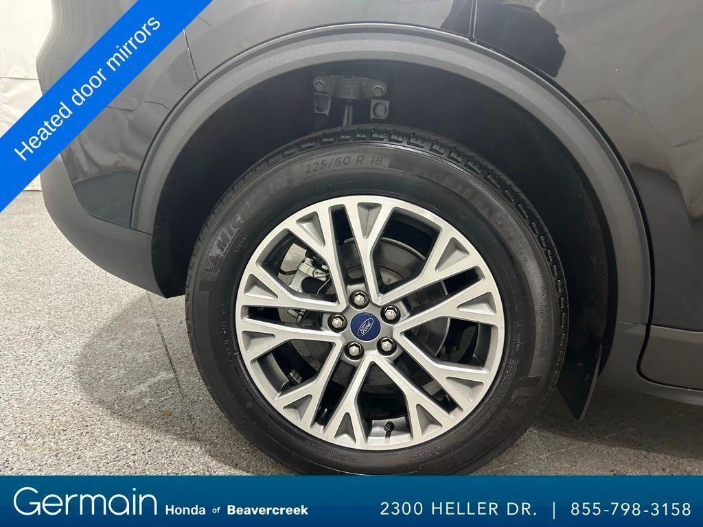 used 2022 Ford Escape car, priced at $25,109