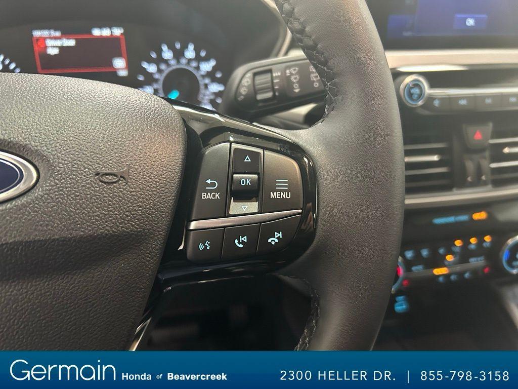 used 2022 Ford Escape car, priced at $25,883