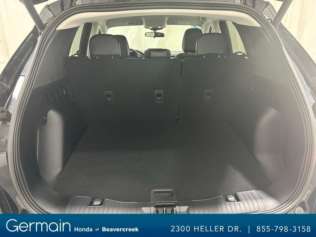 used 2022 Ford Escape car, priced at $25,883