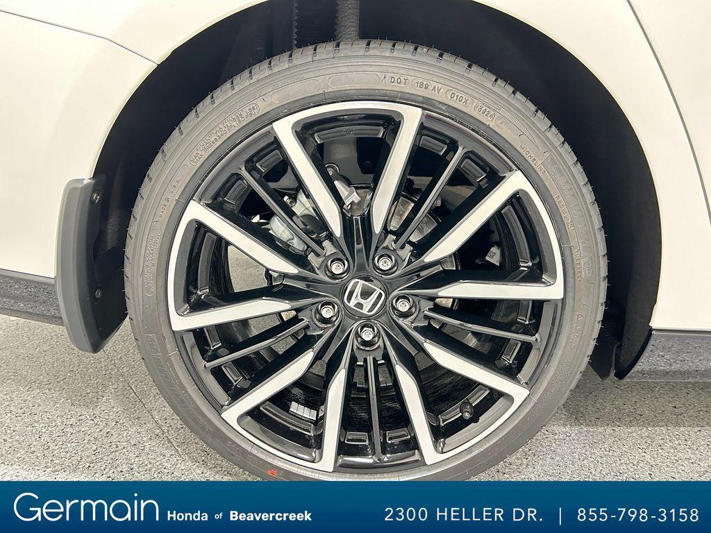 new 2025 Honda Accord Hybrid car, priced at $38,347