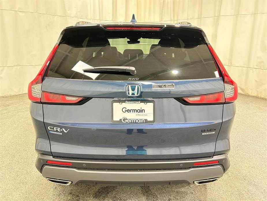 new 2025 Honda CR-V Hybrid car, priced at $39,641