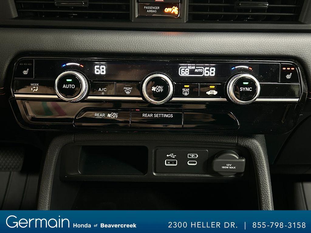 new 2025 Honda Pilot car, priced at $42,689
