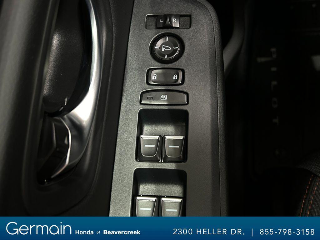 new 2025 Honda Pilot car, priced at $42,689