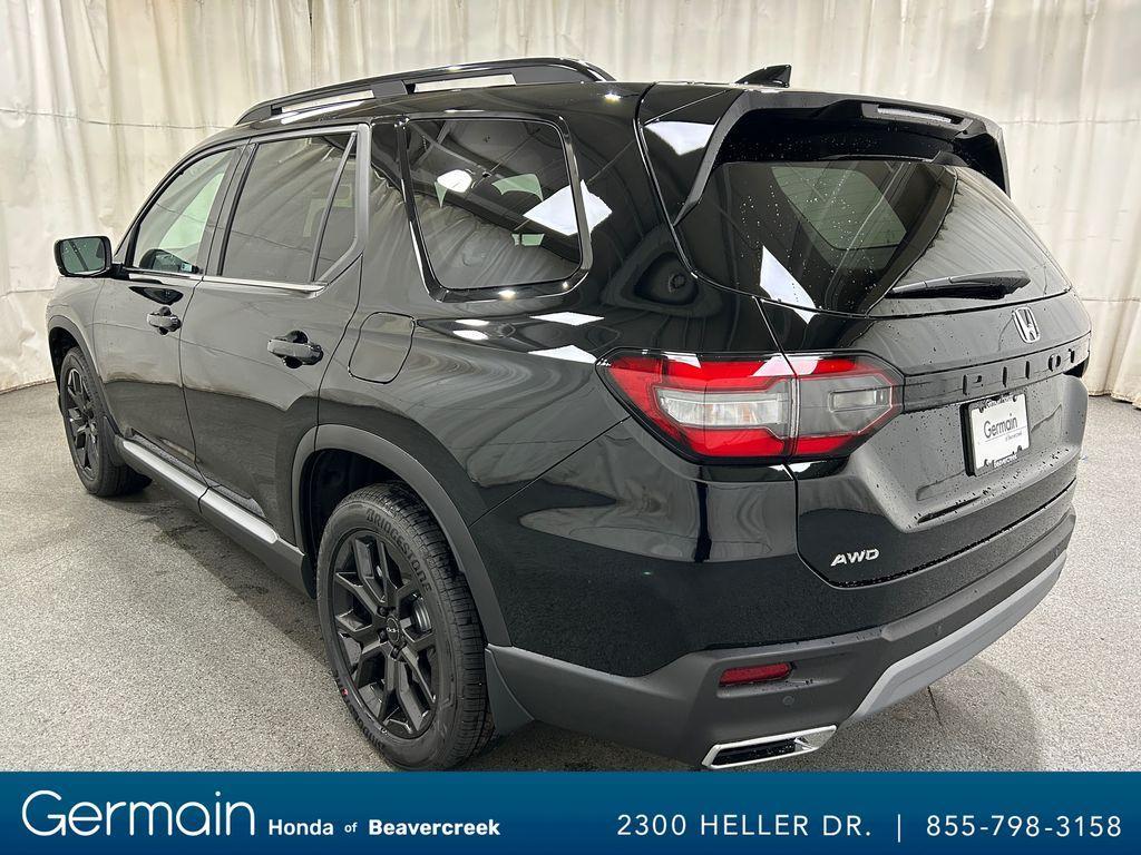 new 2025 Honda Pilot car, priced at $49,786