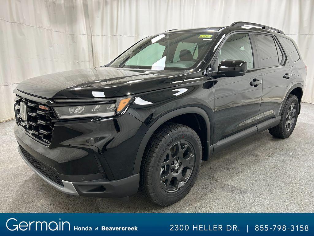 new 2025 Honda Pilot car, priced at $48,647