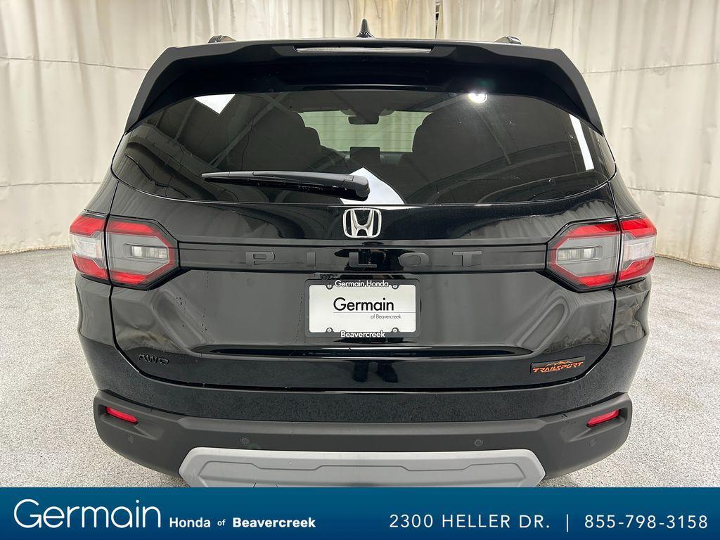 new 2025 Honda Pilot car, priced at $48,647