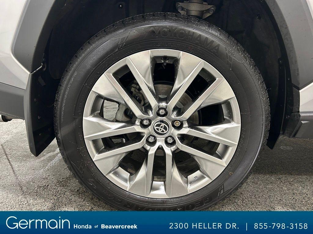 used 2020 Toyota RAV4 car, priced at $28,985