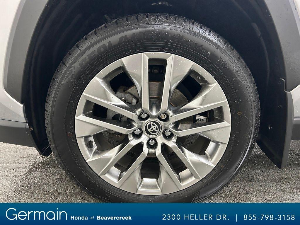 used 2020 Toyota RAV4 car, priced at $28,985