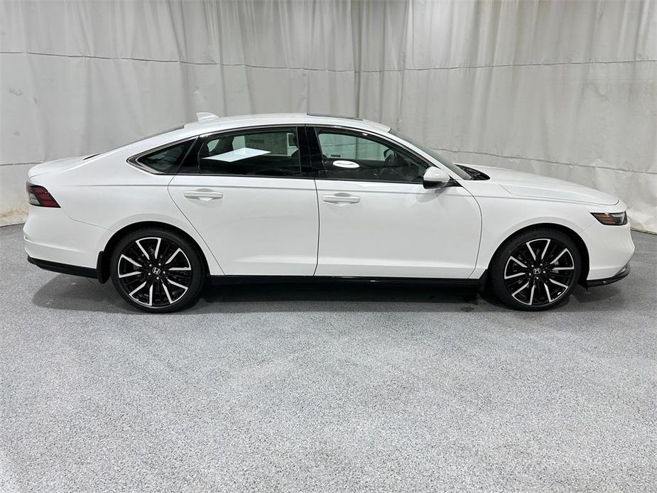 new 2025 Honda Accord Hybrid car, priced at $40,850