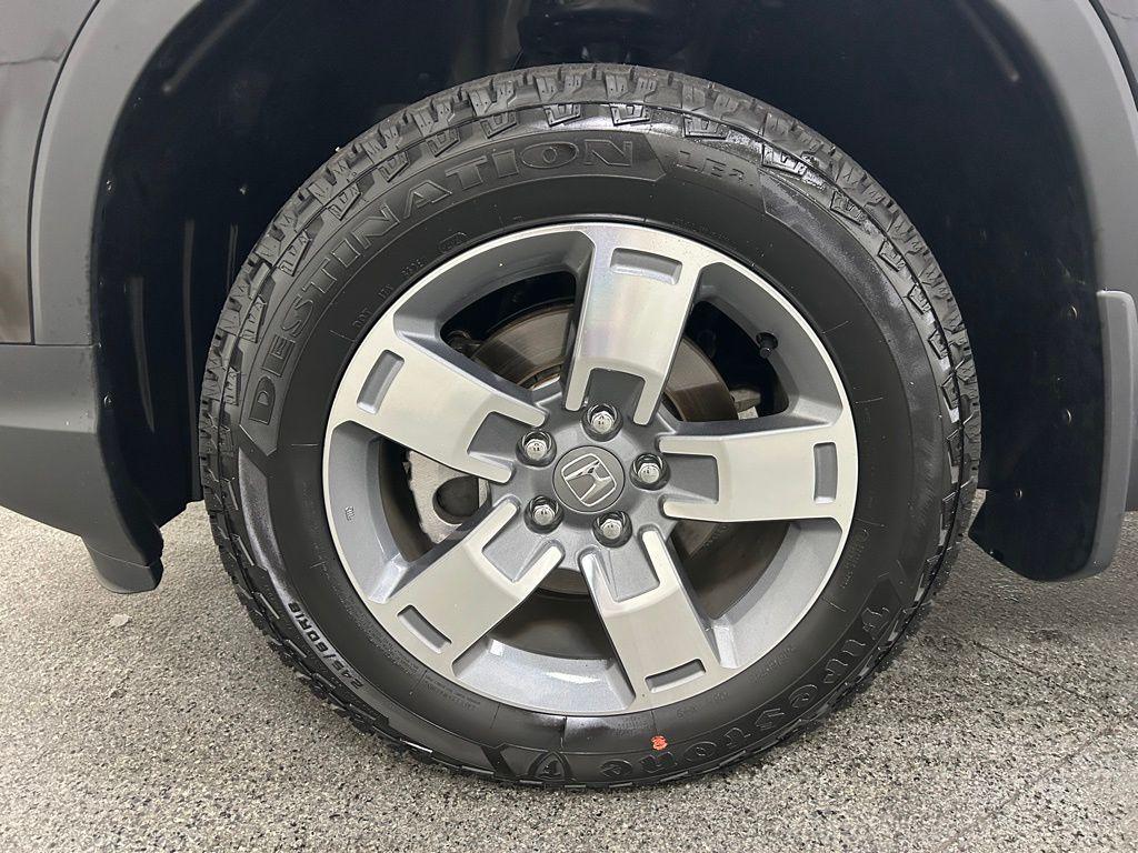 used 2025 Honda Ridgeline car, priced at $41,966