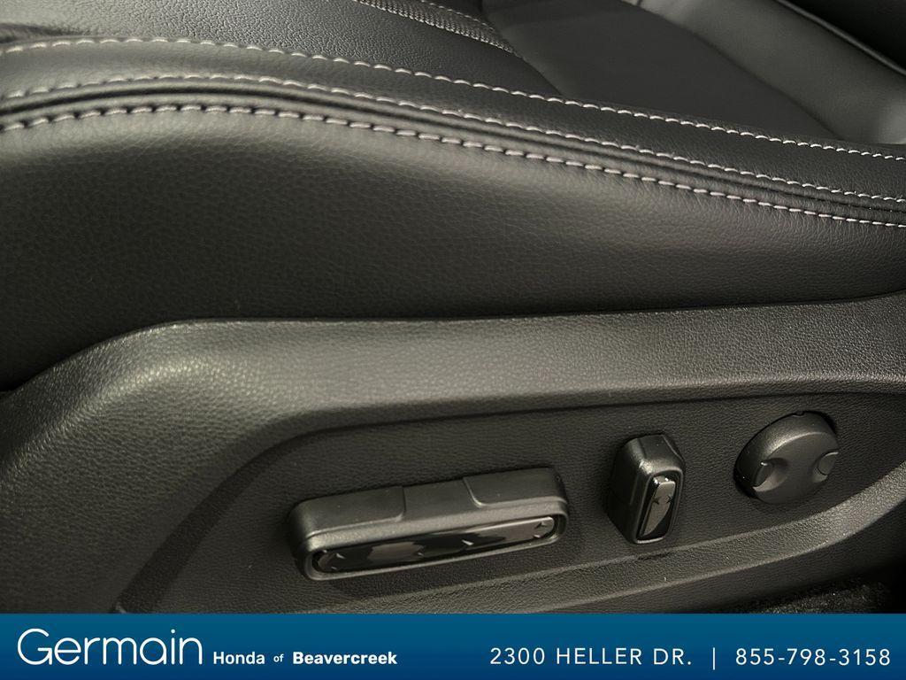 new 2025 Honda Pilot car, priced at $45,195