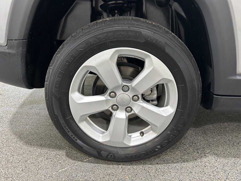 used 2022 Jeep Compass car, priced at $20,539