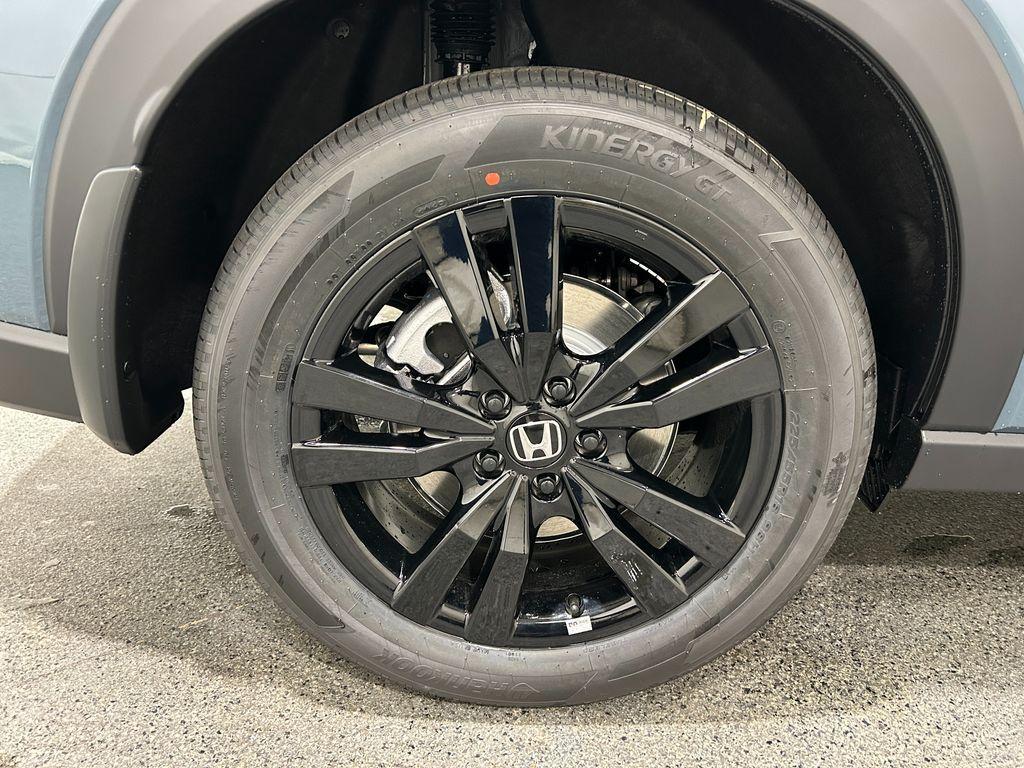 new 2026 Honda HR-V car, priced at $30,497