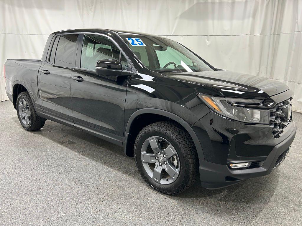 used 2025 Honda Ridgeline car, priced at $42,998