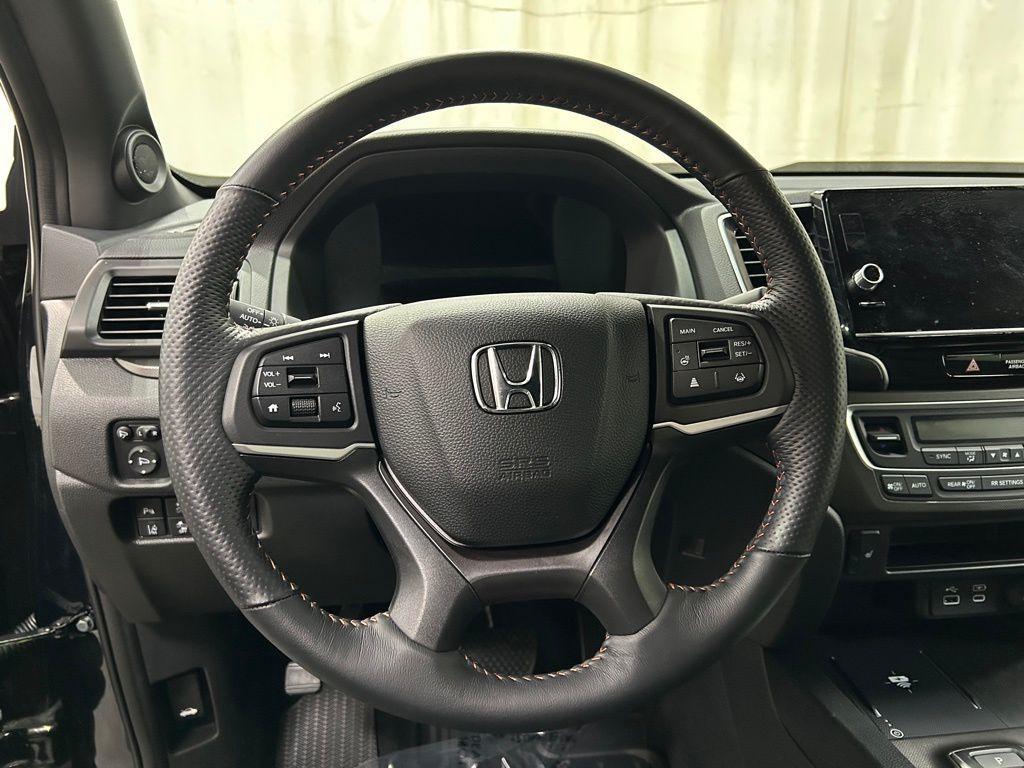 used 2025 Honda Ridgeline car, priced at $42,998