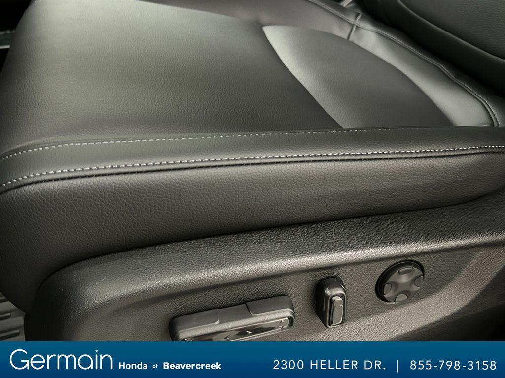 new 2025 Honda Odyssey car, priced at $41,729