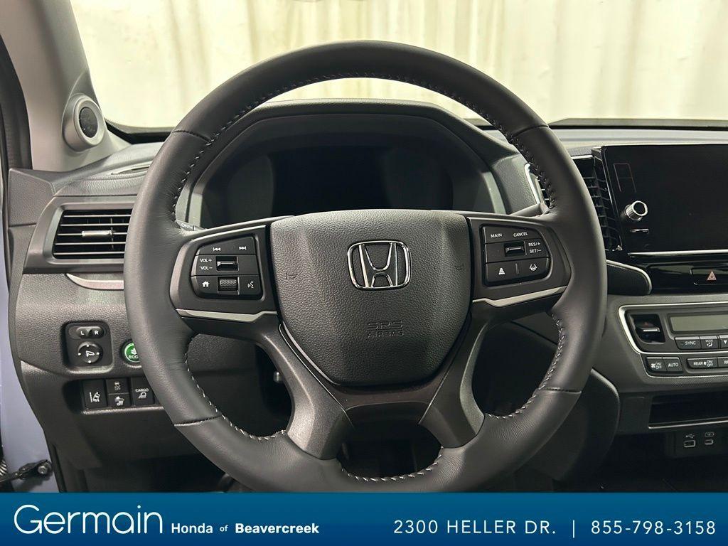 used 2025 Honda Ridgeline car, priced at $36,994