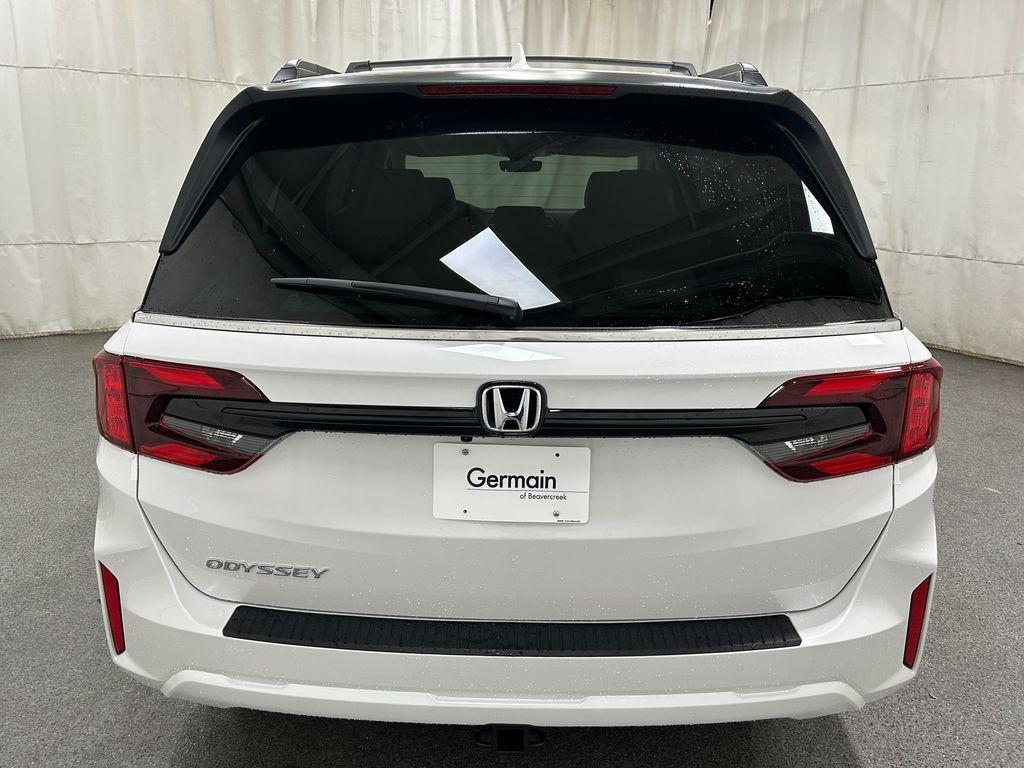 new 2026 Honda Odyssey car, priced at $45,025