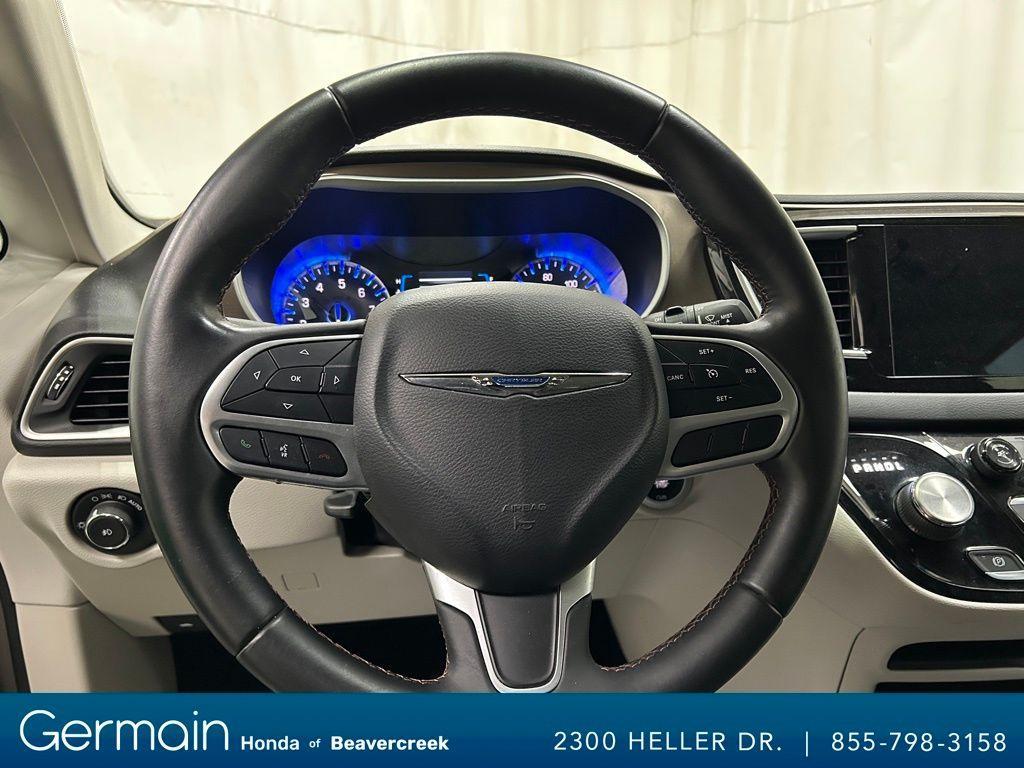 used 2017 Chrysler Pacifica car, priced at $18,975