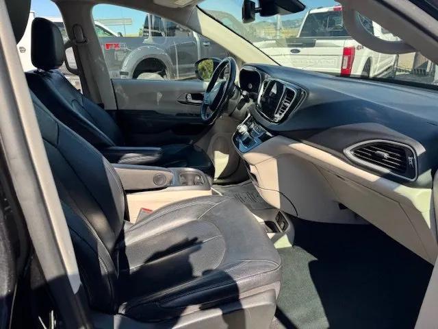used 2021 Chrysler Pacifica car, priced at $20,500