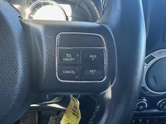 used 2014 Jeep Wrangler Unlimited car, priced at $21,900