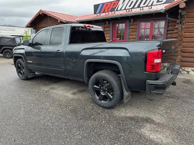 used 2018 GMC Sierra 1500 car, priced at $24,900
