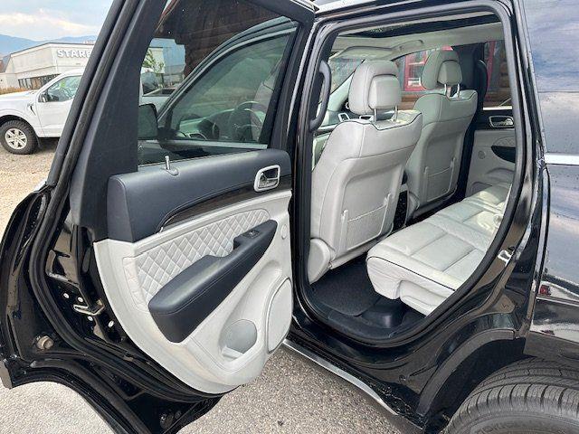 used 2020 Jeep Grand Cherokee car, priced at $34,900