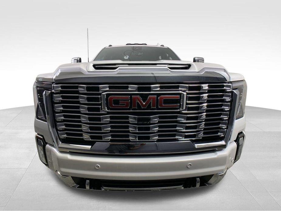 new 2025 GMC Sierra 2500 car, priced at $85,915