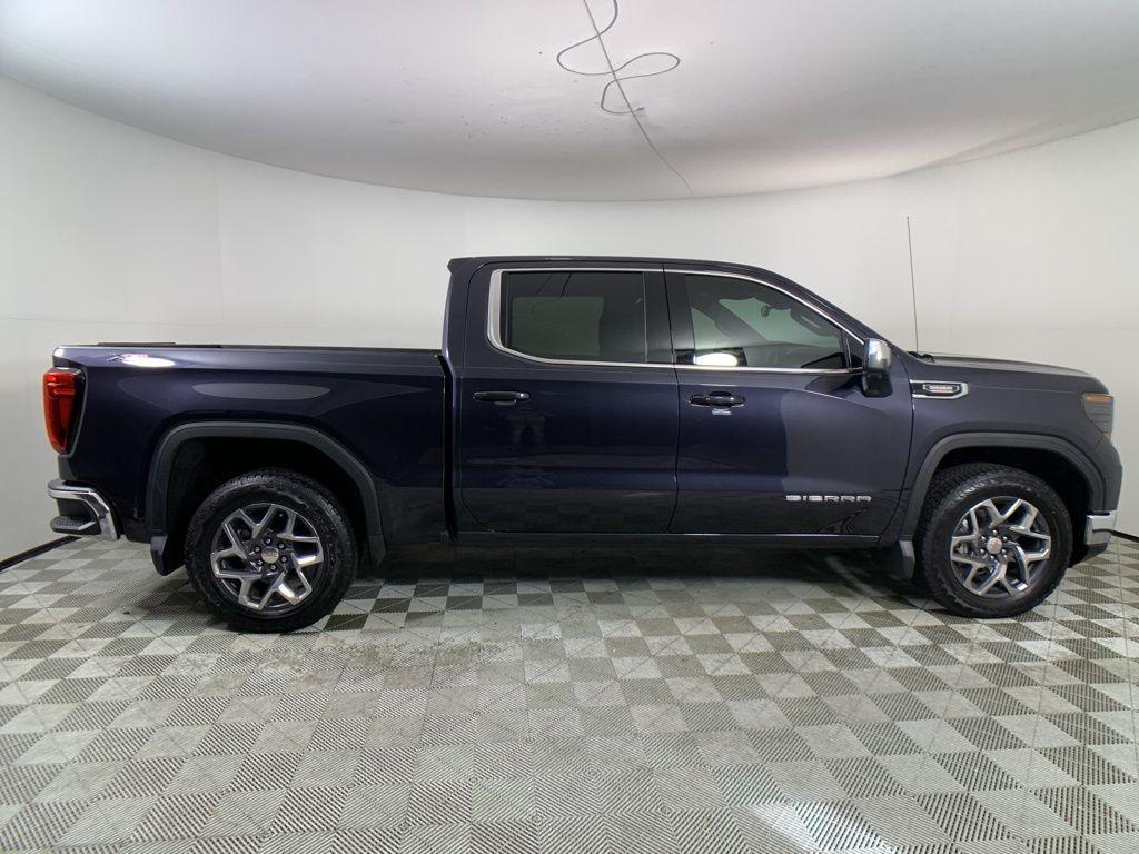 new 2024 GMC Sierra 1500 car, priced at $55,735