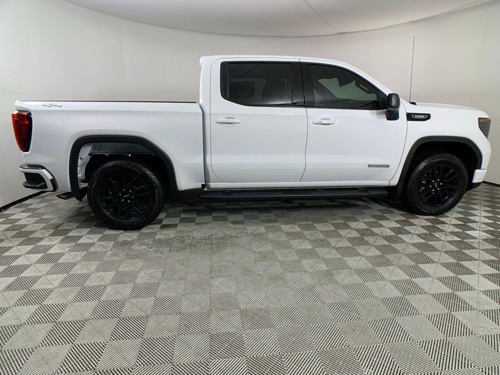 new 2025 GMC Sierra 1500 car, priced at $53,090