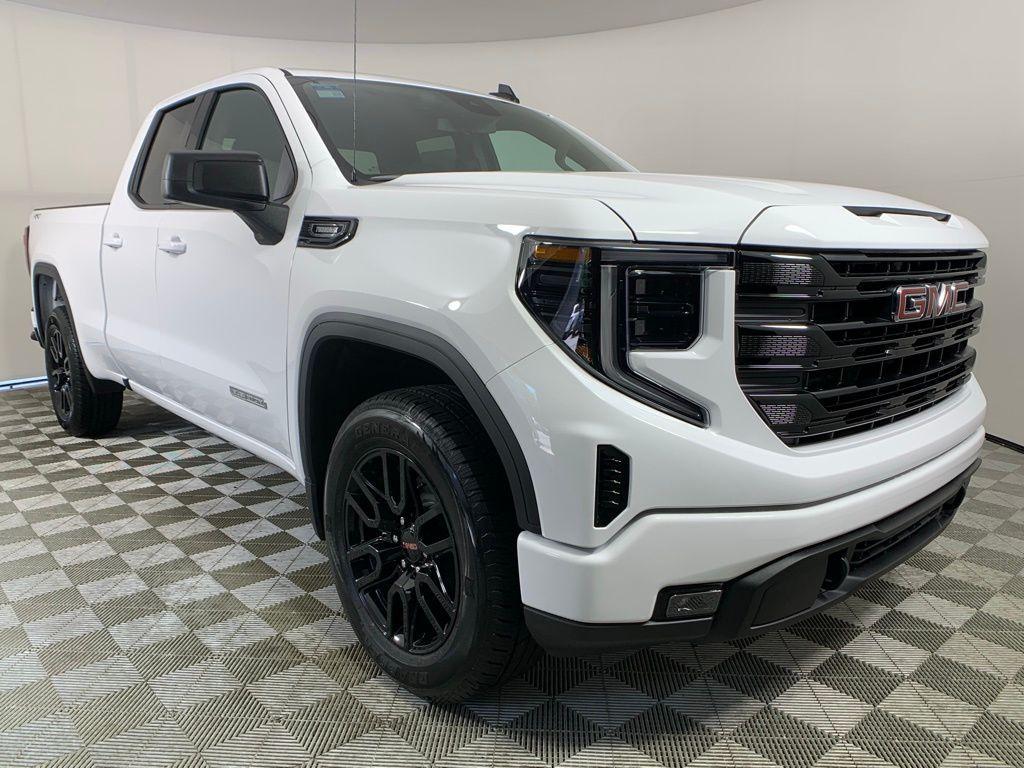 new 2024 GMC Sierra 1500 car, priced at $51,595