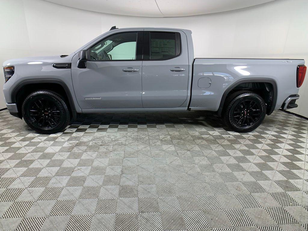 new 2024 GMC Sierra 1500 car, priced at $49,990