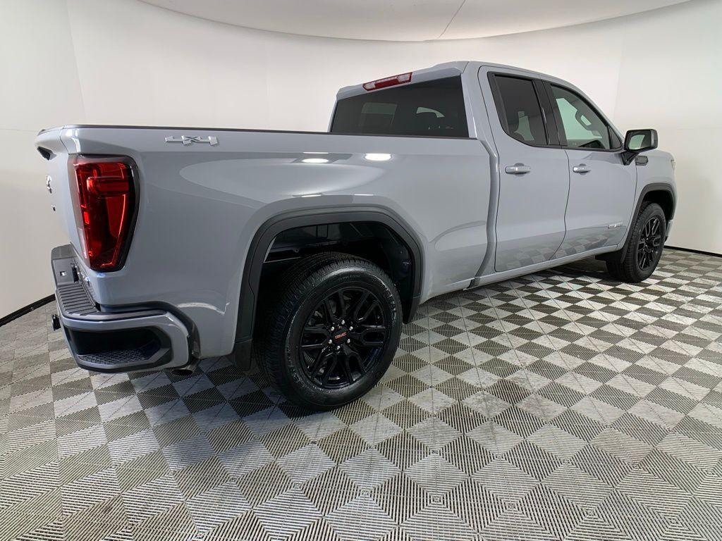 new 2024 GMC Sierra 1500 car, priced at $49,990