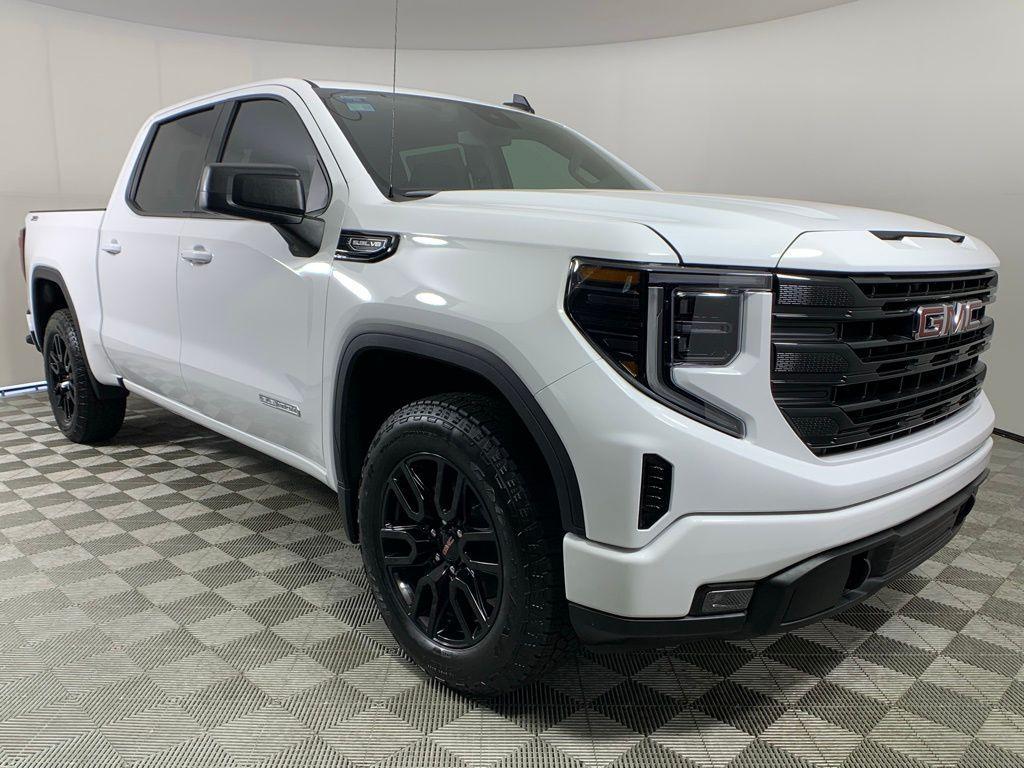 new 2024 GMC Sierra 1500 car, priced at $55,500