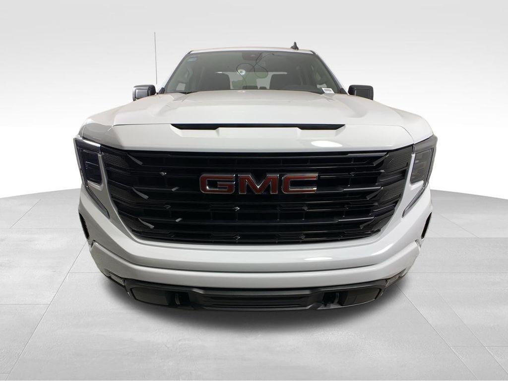 new 2024 GMC Sierra 1500 car, priced at $53,430