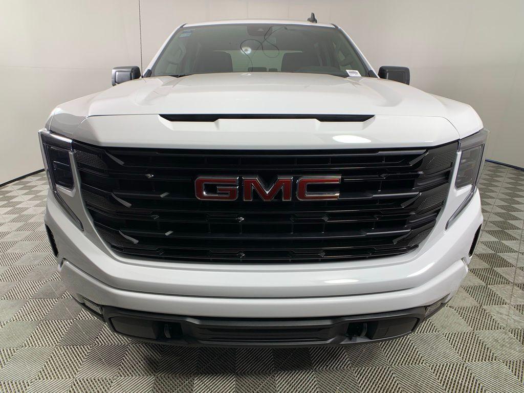 new 2024 GMC Sierra 1500 car, priced at $55,500