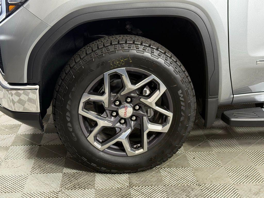 new 2025 GMC Sierra 1500 car, priced at $64,460