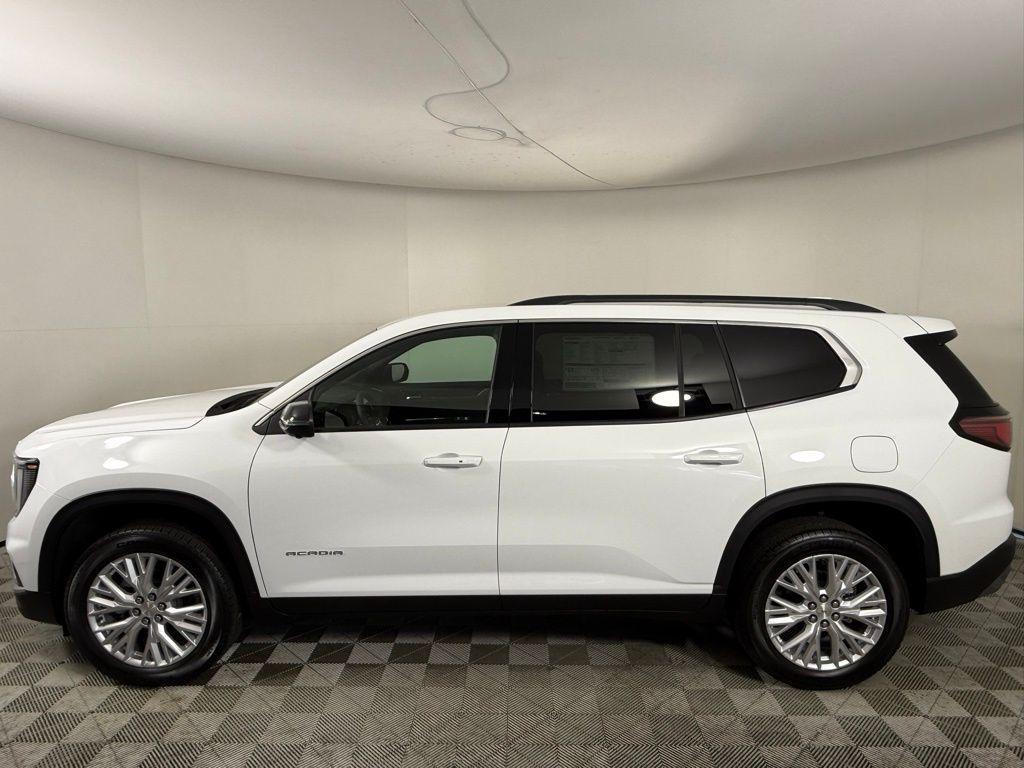 new 2025 GMC Acadia car, priced at $44,370